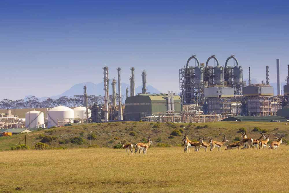 PetroSA los omstrede Russiese kontrak by voormalige Mossgas | Netwerk24
