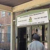 Opposisiepartye s&ecirc; nee, maar begroting gaan deur met stywe tariefverhogings in Matjhabeng